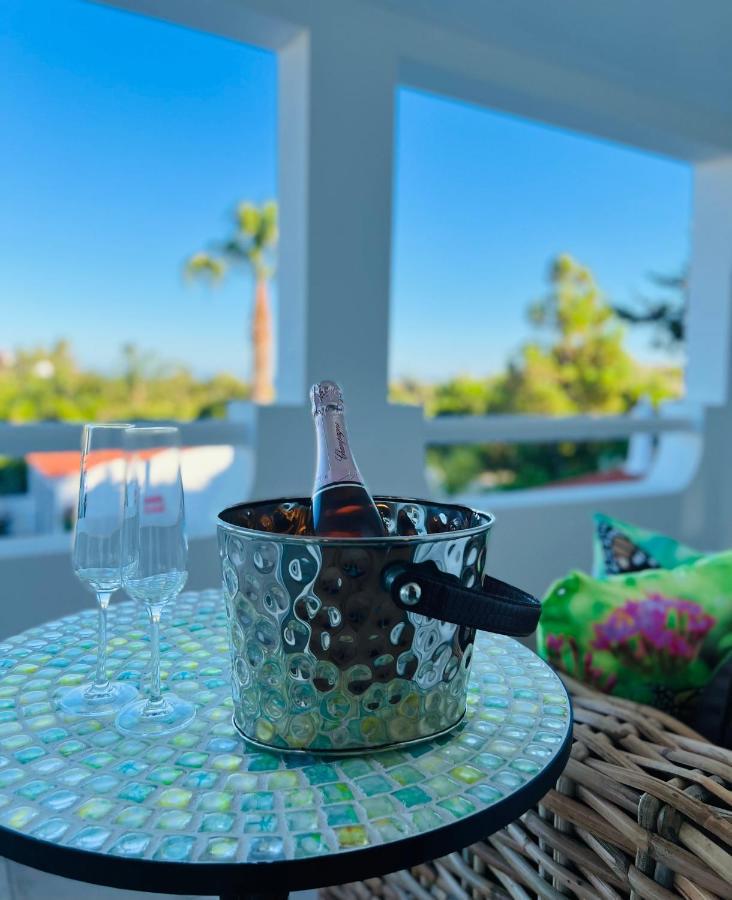 Palm View Guesthouse, Adults Only Luz Екстериор снимка