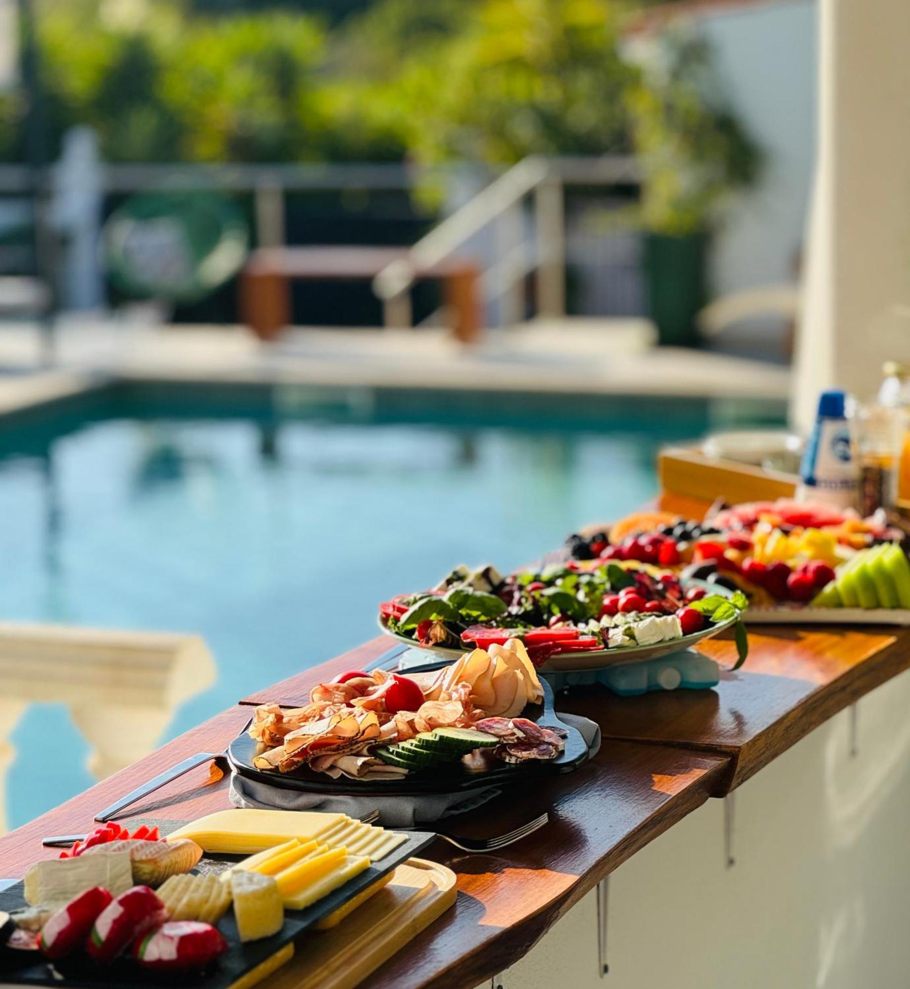 Palm View Guesthouse, Adults Only Luz Екстериор снимка